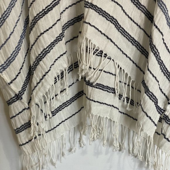 Aerie Ombre Striped Poncho / Swim-Suit Cover Up NWT - Picture 3 of 7